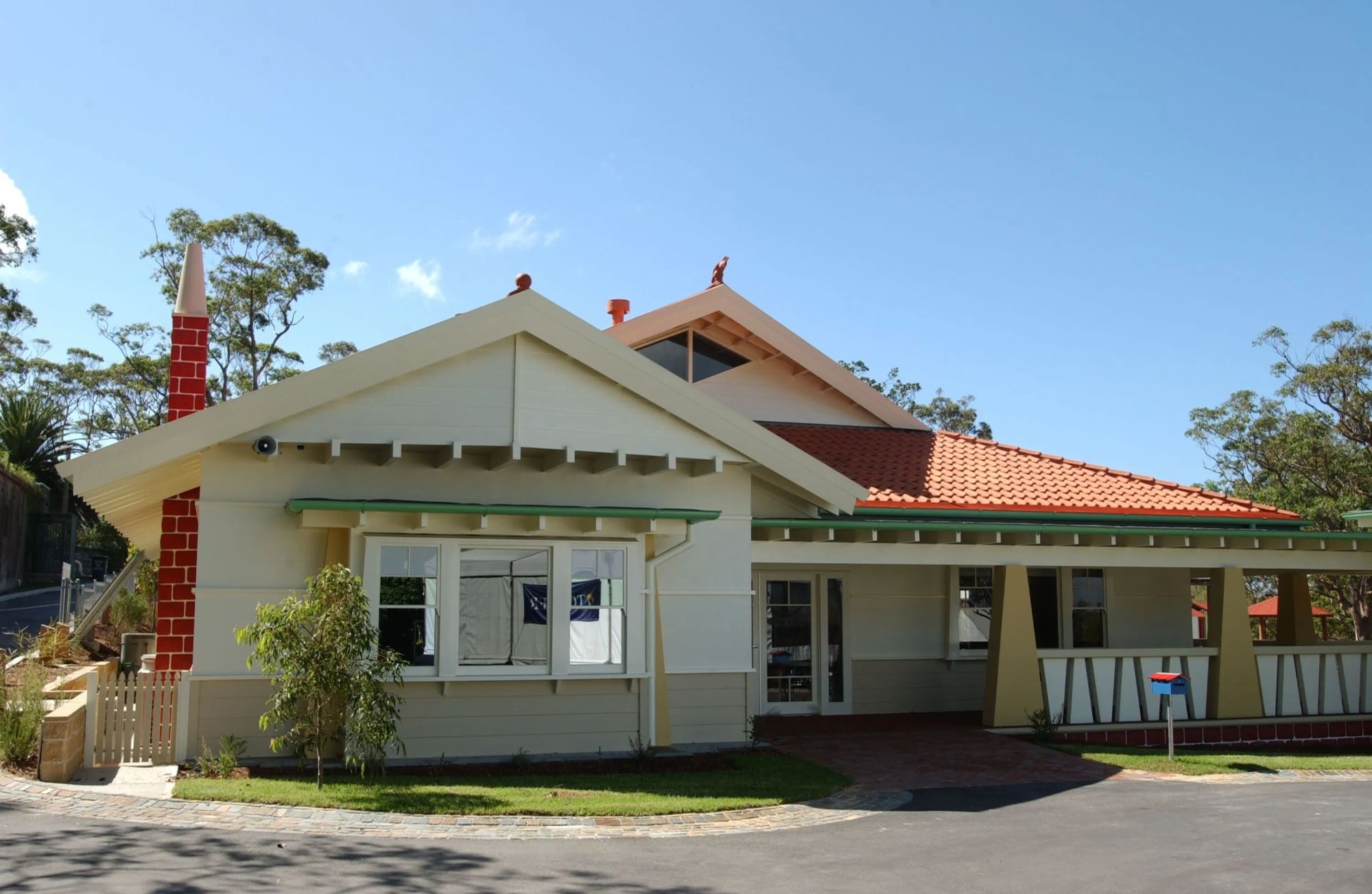 Backyard to Bush accommodation house used for education programs at Taronga Zoo Sydney.