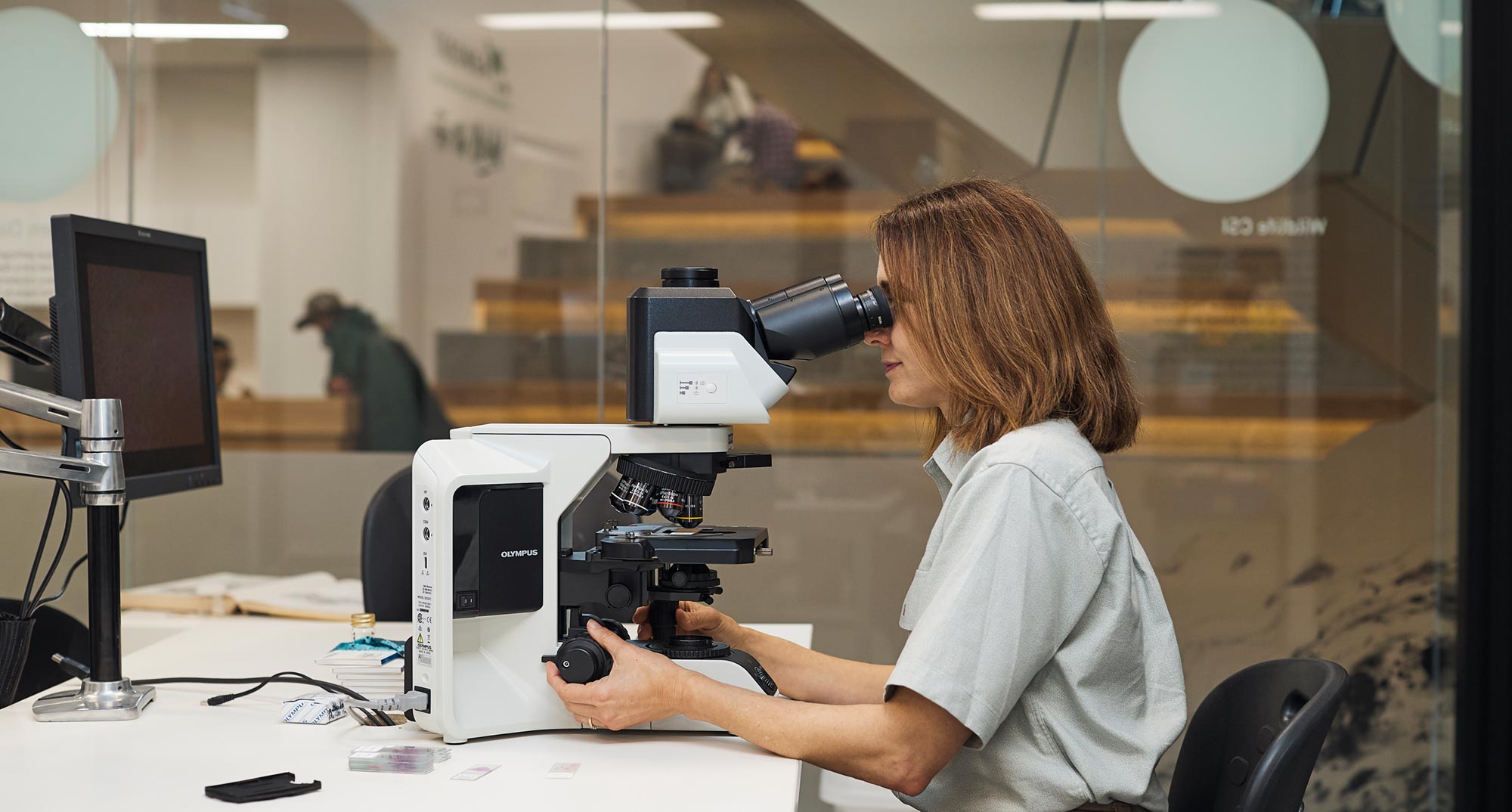 Veterinary Pathologist Registrar, Dr Karrie Rose, working in the Conservation Science Lab