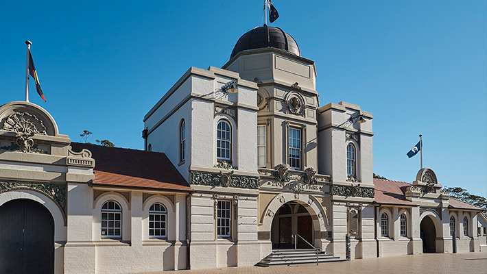 Taronga Heritage Arch