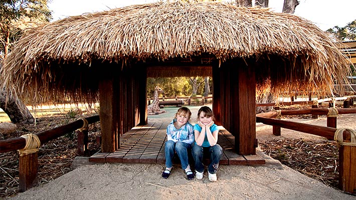 Children enjoying Taronga Western Plains Zoo Dubbo